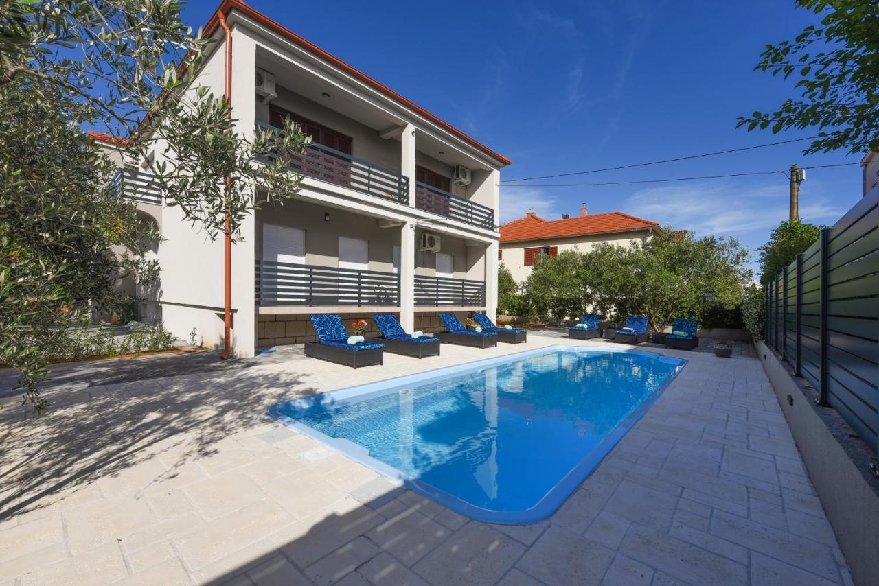 Endless Summer House Barbara Zadar